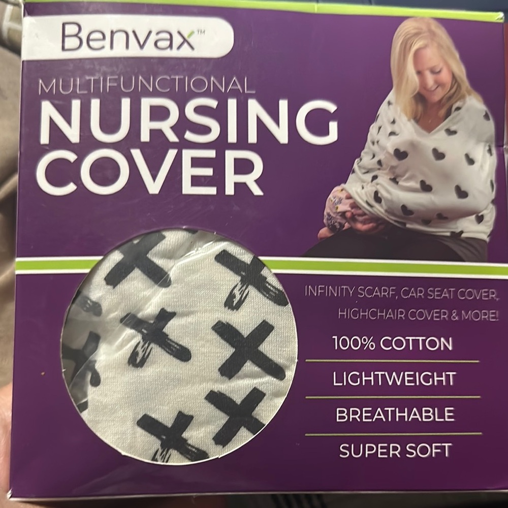 White and Black Cotton Nursing Cover